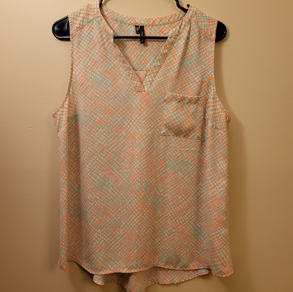 🛍 (3 for $20) Maurices Sleeveless Blouse Size Large